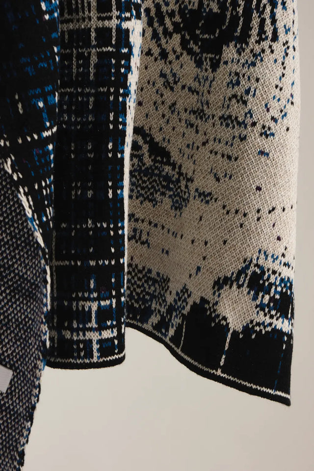 LRS (KNIT BLANKET)