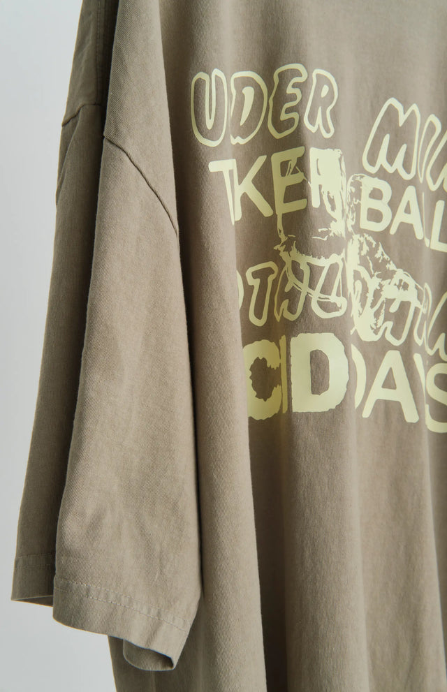TEE/ROOM