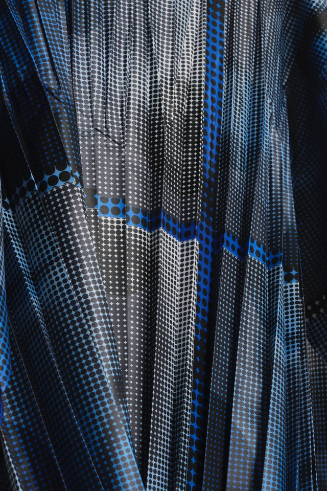 HALF PLEATS PULL SMILE FABRIC