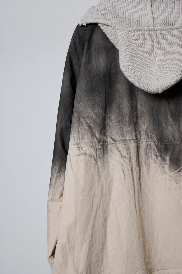 SPRAY PIGMENT-DYED BALACLAVA JACKET / WHITE［BODYSONG.］