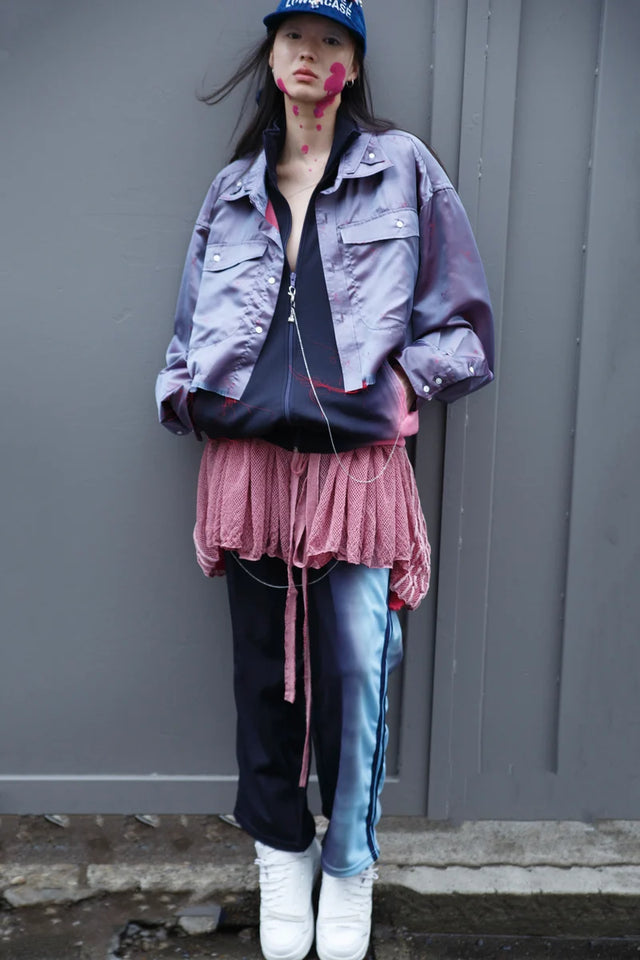 SHADOW-FADE GRADIENT TRACK PANTS［BODYSONG.］