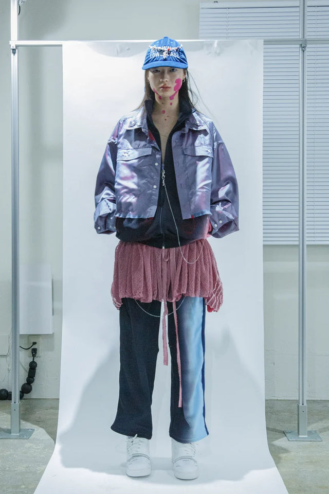 SHADOW-FADE GRADIENT TRACK PANTS［BODYSONG.］